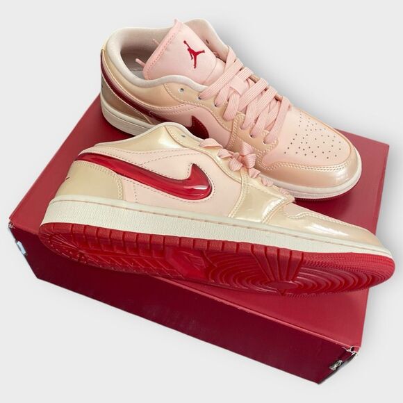 Nike Air Jordan 1 SE Low Patent "Valentine's Day’ HF3174 600 Womens size 8.5 New - Picture 9 of 12